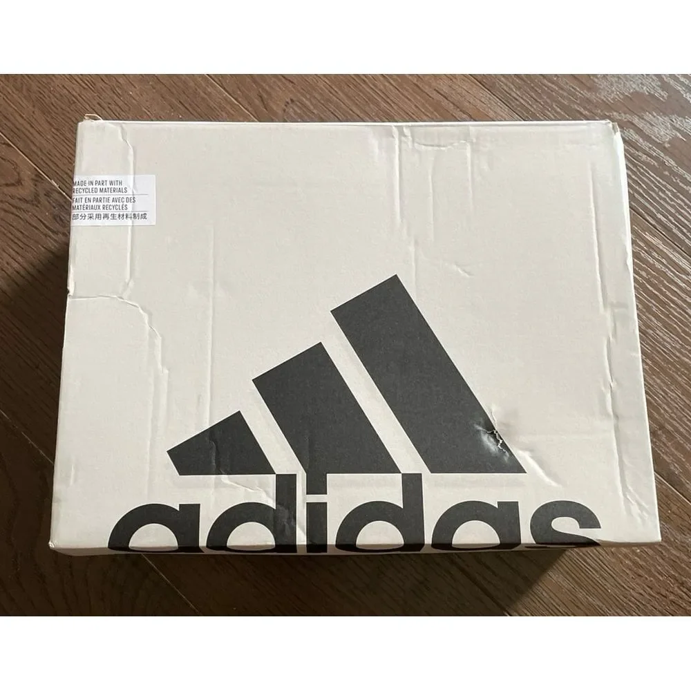 Adidas empty shoe box‎
